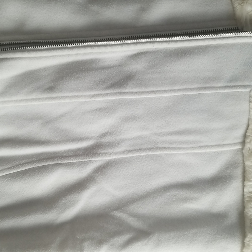 Sleeveless jacket - Picture 3 of 9